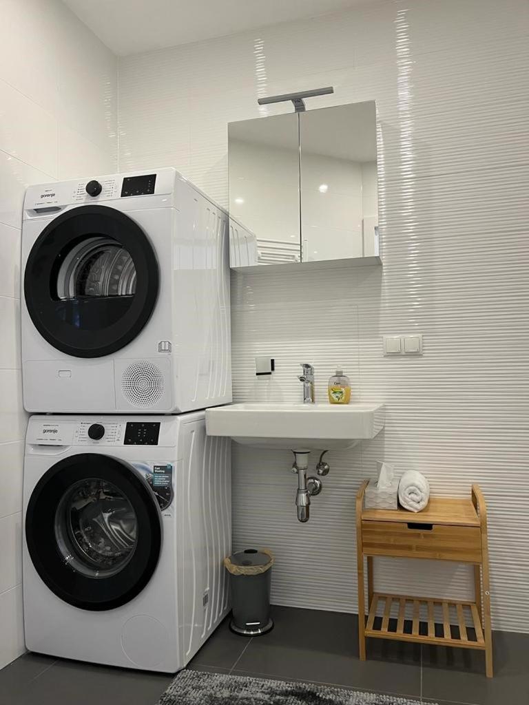 New Central Apartments Westbahnhof 维也纳 外观 照片
